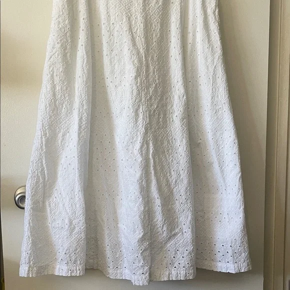 Old Navy|White Eyelet Maxi Dress|Large|EUC - Picture 3 of 9